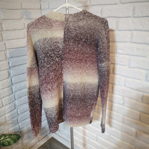 Hollister Ladies Button Front Cardigan - Picture 2 of 10